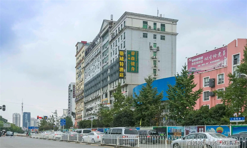 华工科技产业大厦.jpg