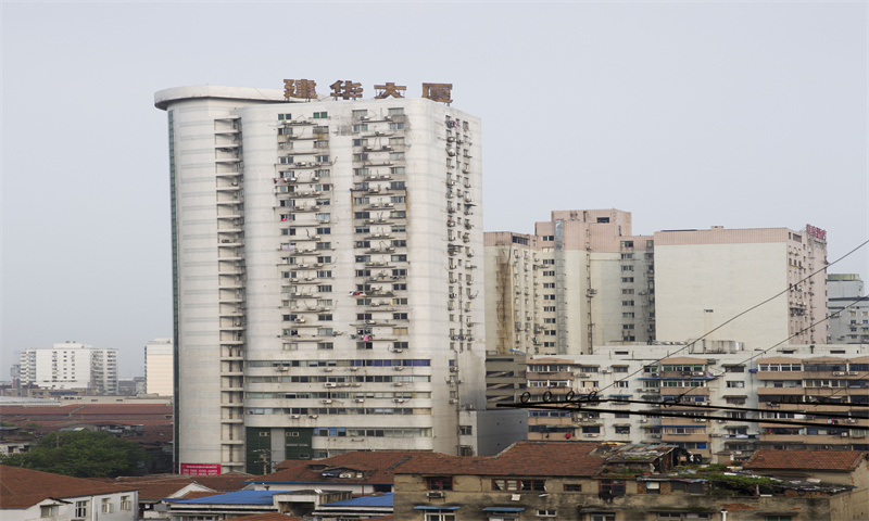 建华大厦.jpg