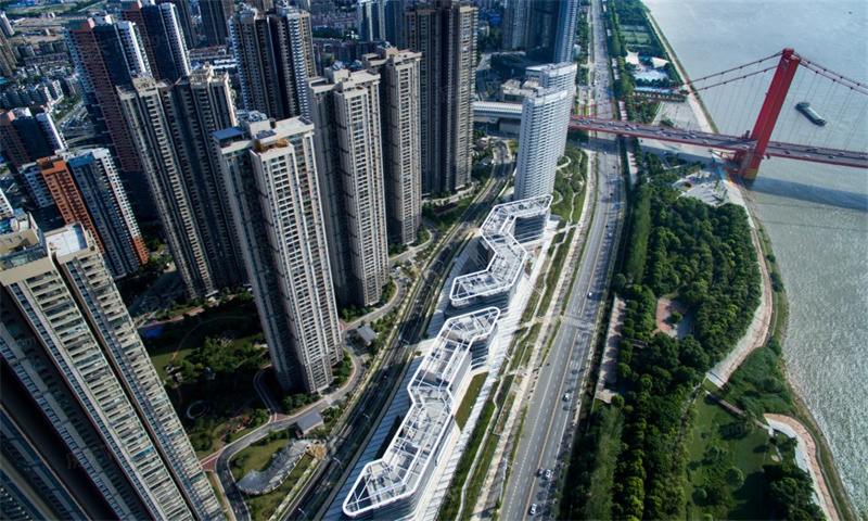 武汉汉阳区世贸外滩W商业—引领商务办公新潮流