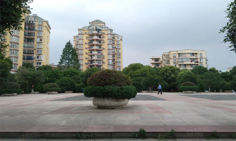 宝安花园公建楼